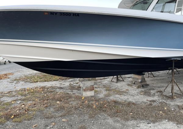 Boston Whaler 380 Outrage image