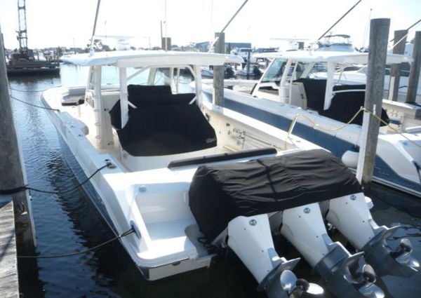 Boston Whaler 380 Outrage image