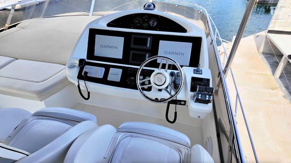 Sunseeker Manhattan 63 image