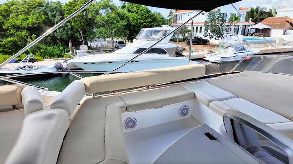 Sunseeker Manhattan 63 image