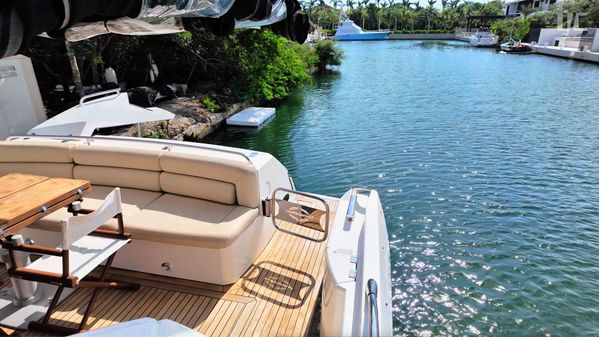 Sunseeker Manhattan 63 image