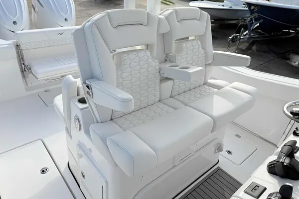 Tidewater 320-CC-ADVENTURE image