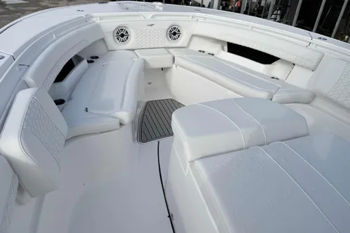 Tidewater 320-CC-ADVENTURE image