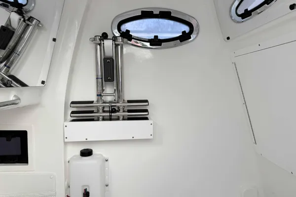 Tidewater 320-CC-ADVENTURE image