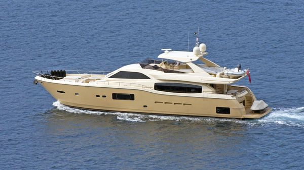 Ferretti Yachts Altura 840