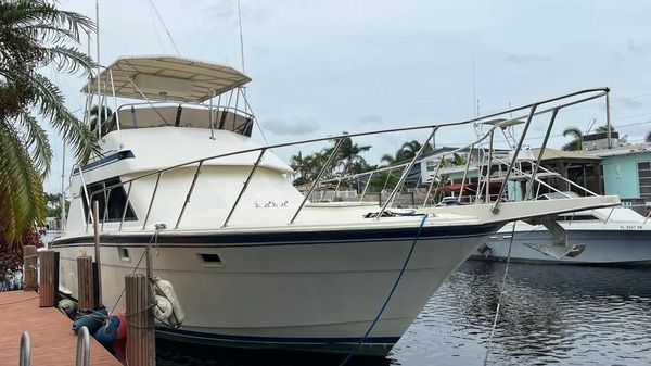 Hatteras 41 Convertible 