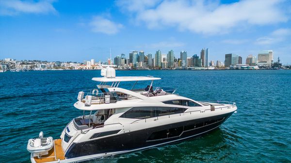 Sunseeker 75 Yacht