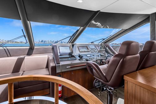 Sunseeker 75 Yacht image