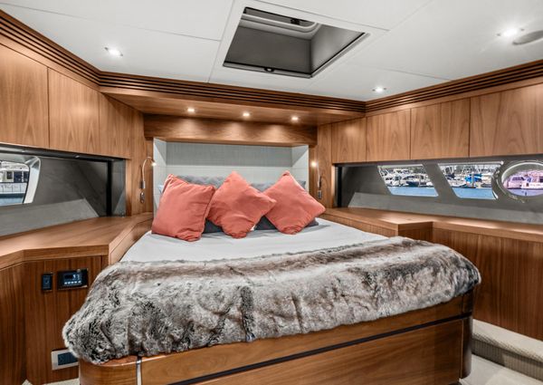 Sunseeker 75 Yacht image