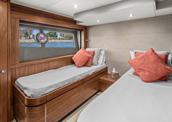 Sunseeker 75 Yacht image