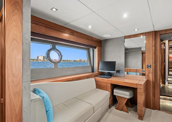 Sunseeker 75 Yacht image