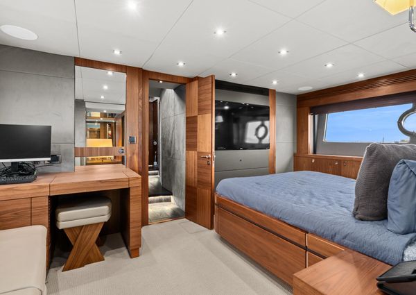 Sunseeker 75 Yacht image