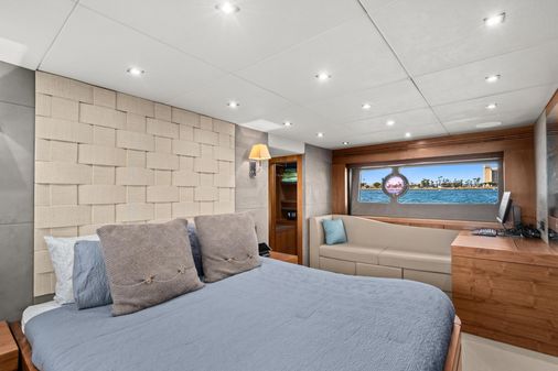 Sunseeker 75 Yacht image