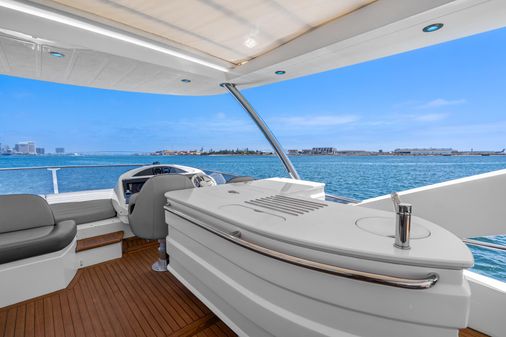 Sunseeker 75 Yacht image