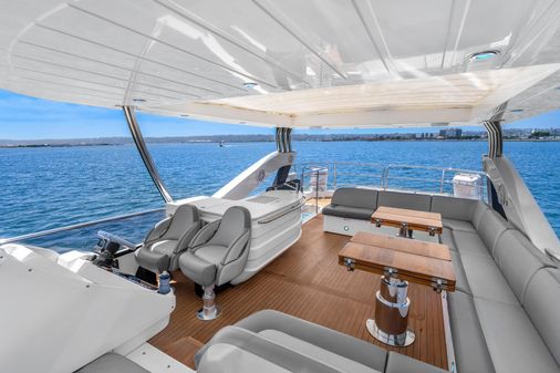 Sunseeker 75 Yacht image