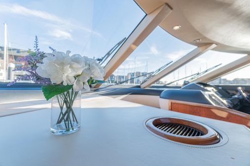 Princess 67 Flybridge image