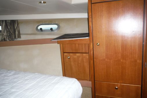 Bayliner 4788 image