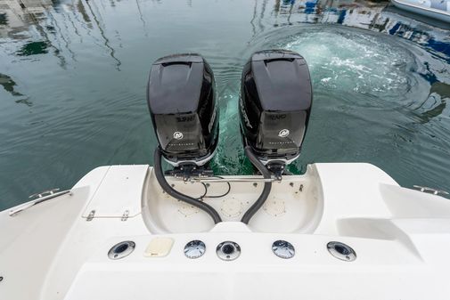 Boston-whaler 250-OUTRAGE image