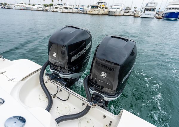 Boston-whaler 250-OUTRAGE image