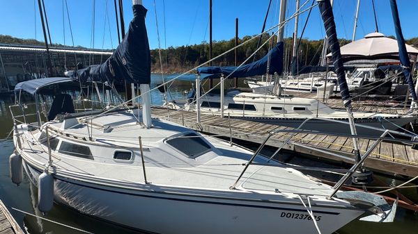 Catalina 28 