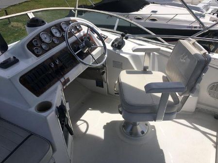 Bayliner 3258 CIERA COMMAND BRIDGE image