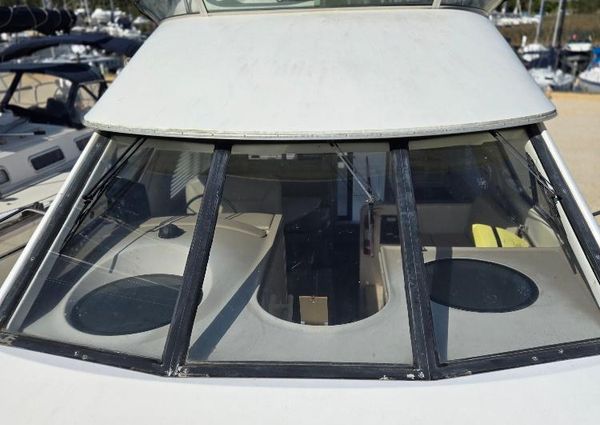 Bayliner 3258 CIERA COMMAND BRIDGE image