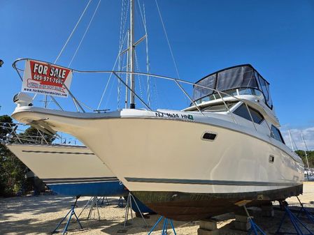 Bayliner 3258 CIERA COMMAND BRIDGE image