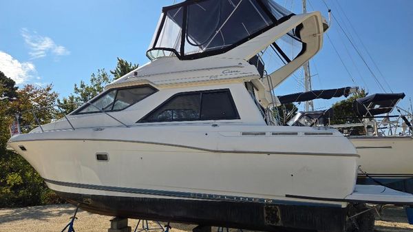 Bayliner 3258 CIERA COMMAND BRIDGE 