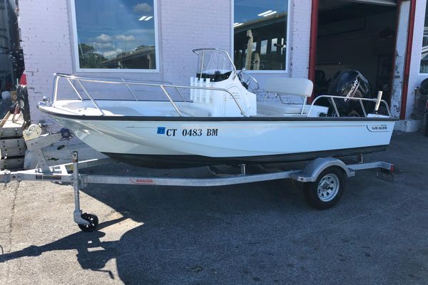 Boston Whaler 150 Montauk - main image