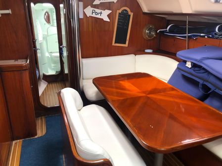 Beneteau Oceanis 405 image