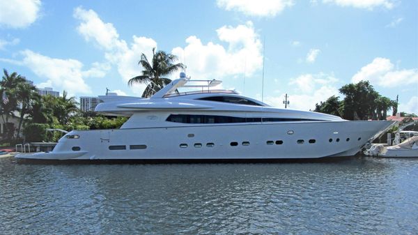 Antago Raised Pilothouse