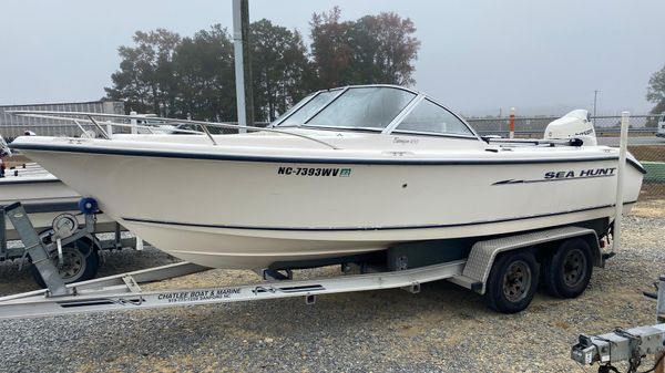 Sea Hunt Escape 200