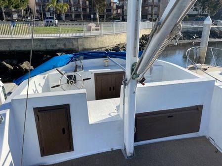 Willard Marine Nomad 30 image