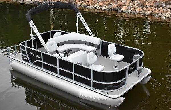 2023 Bentley Pontoons LE 180 3PT