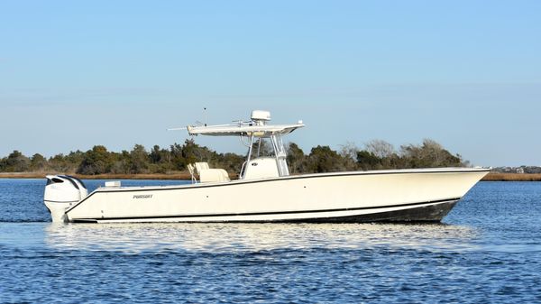 Pursuit 3480 Center Console