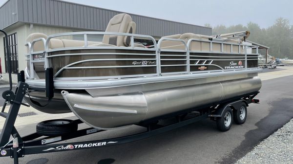 Sun Tracker SportFish 20 DLX