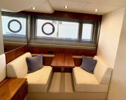 Sunseeker Manhattan 52 image