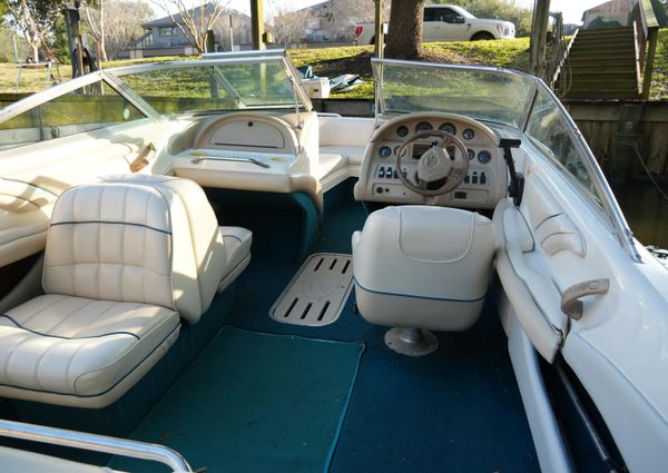 Sea Ray 210 Bow Rider image