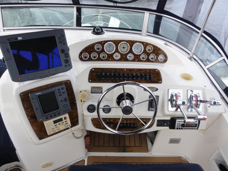 Bayliner 3488 Command Bridge Motoryacht image