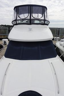 Bayliner 3488 Command Bridge Motoryacht image