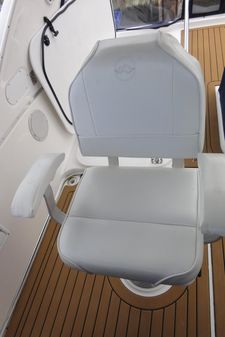 Bayliner 3488 Command Bridge Motoryacht image