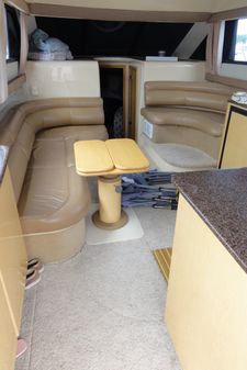 Bayliner 3488 Command Bridge Motoryacht image