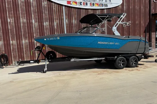 MasterCraft NXT22 image