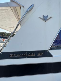 Bertram FLYBRIDGE-CRUISER image