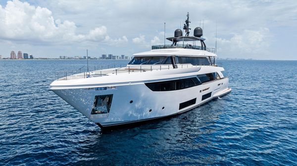 Custom Line Navetta 33 image