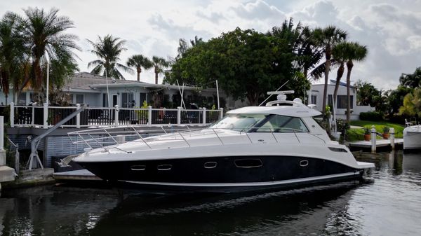 Sea Ray 450 Sundancer