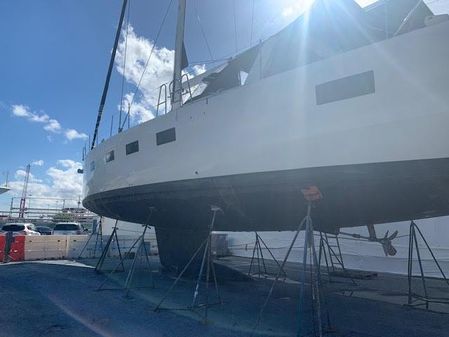 Jeanneau 64 image