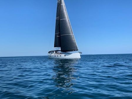 Jeanneau 64 image