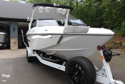 Malibu Wakesetter 25 LSV image