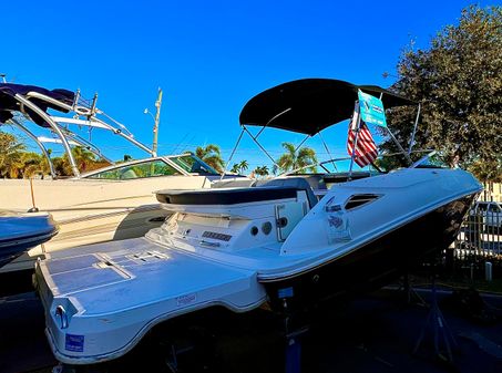 Sea-ray 240-SUNDECK image